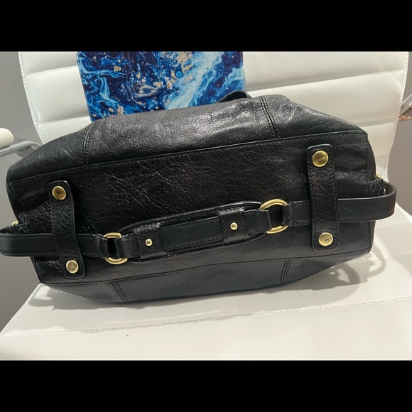 Coach Black bag with Gold Hardware - Picture 7 of 9